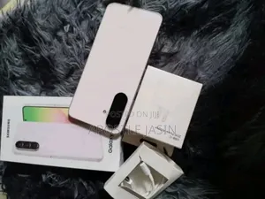 New Samsung Galaxy A56 256 GB Pink