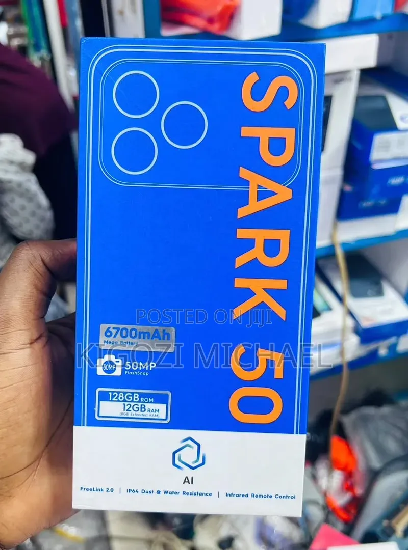 New Tecno Spark 50 128 GB Green
