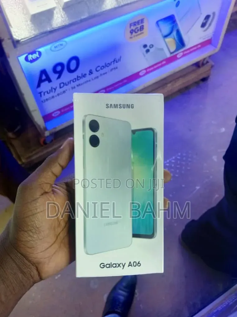 New Samsung Galaxy A06 128 GB Gray