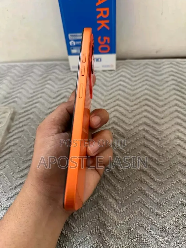New Tecno Spark 50 128 GB Orange