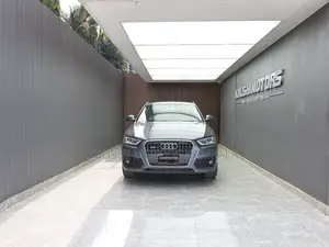 Audi Q3 2.0 TFSI 170hp quattro 2013 Gray