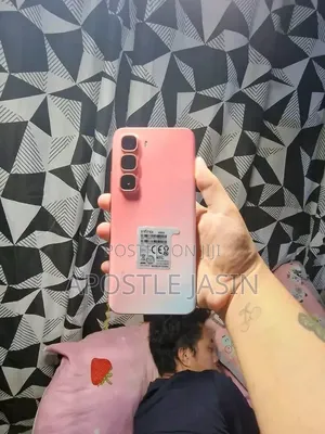 New Infinix Hot 60 Pro+ 256 GB Pink