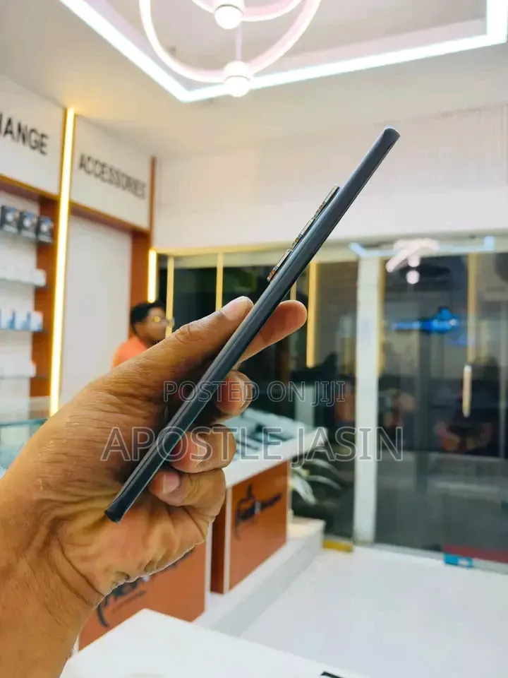 New Infinix Hot 60 Pro+ 256 GB Black