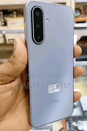 New Samsung Galaxy A17 5G 256 GB Gray