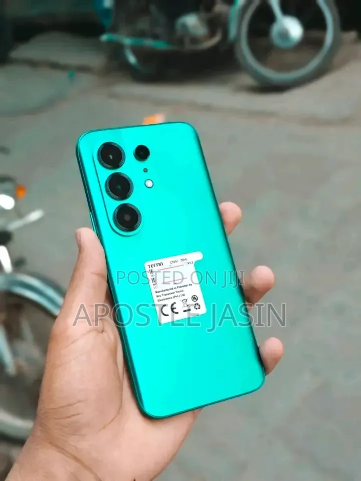 New Tecno Camon 50 Pro 256 GB Green