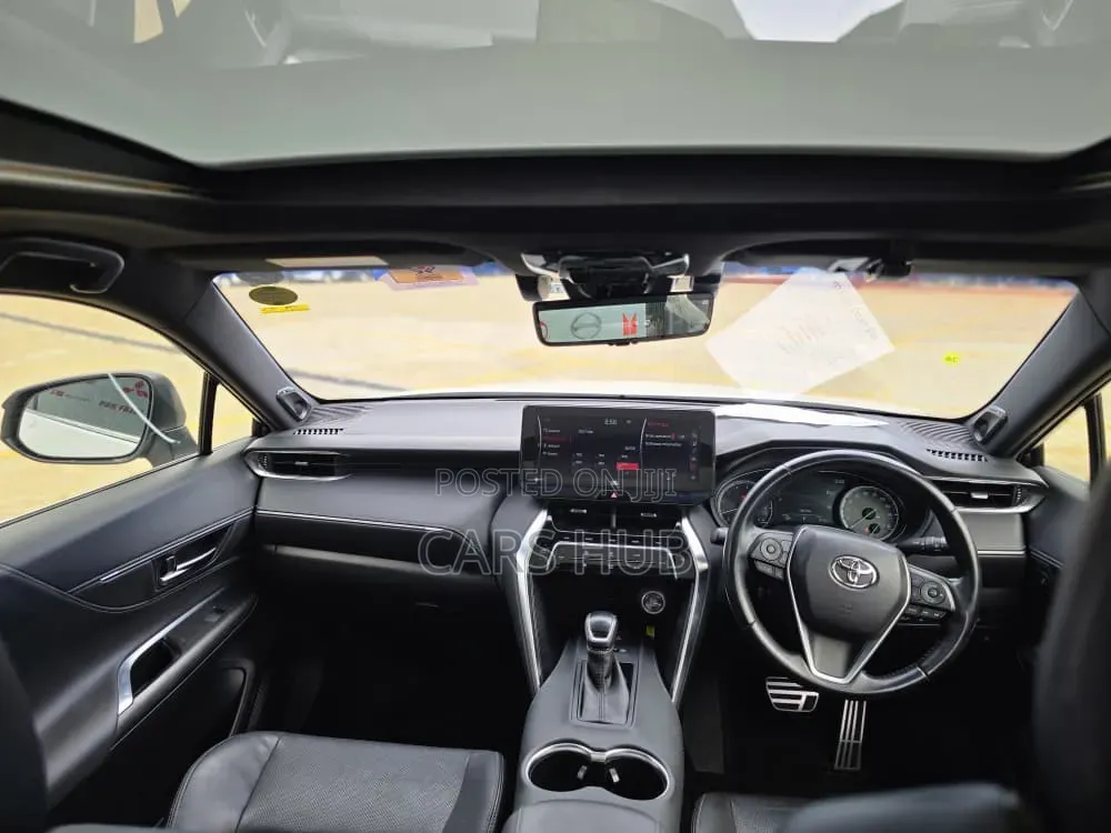 Toyota Harrier Z 2021 White