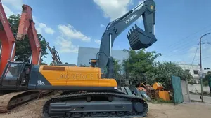 Hyunda HX380L Crawler Excavator 250HP