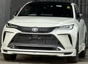 Toyota Harrier 2.0 2021 White