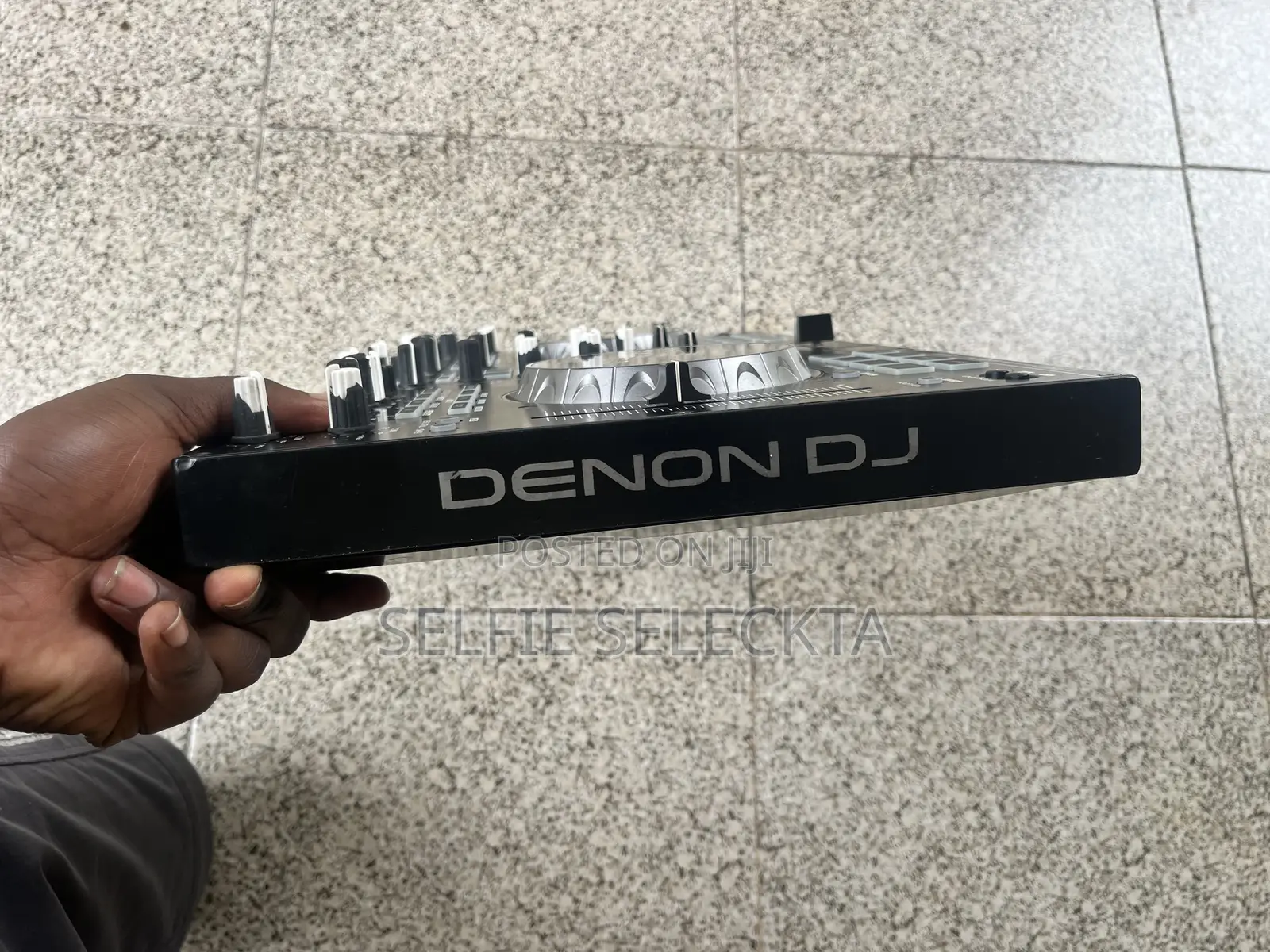 Denon Mc4000