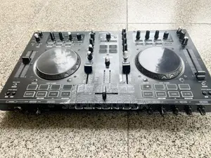 Denon Mc4000