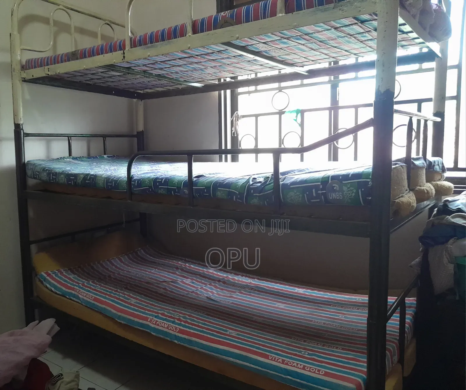 Triple Bed