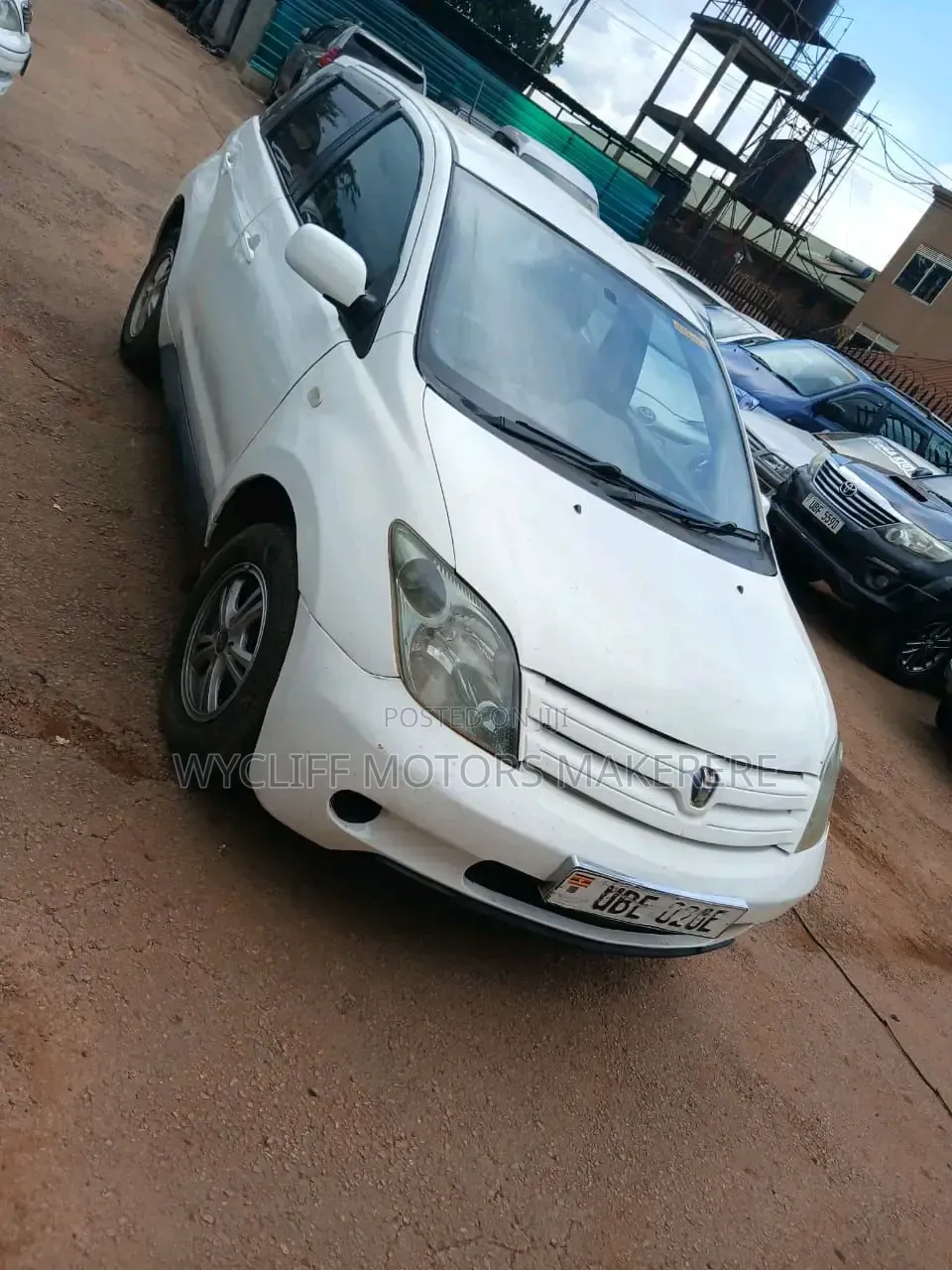 Toyota HiAce 2007 White