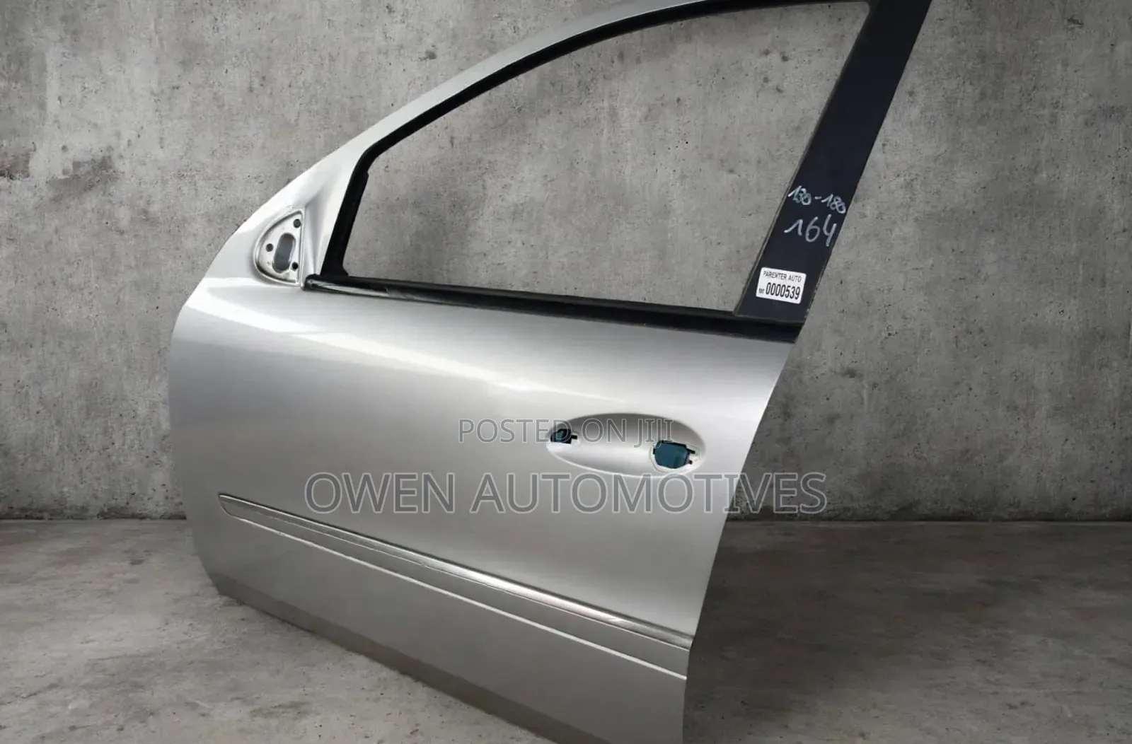 Door for Ml350 W164