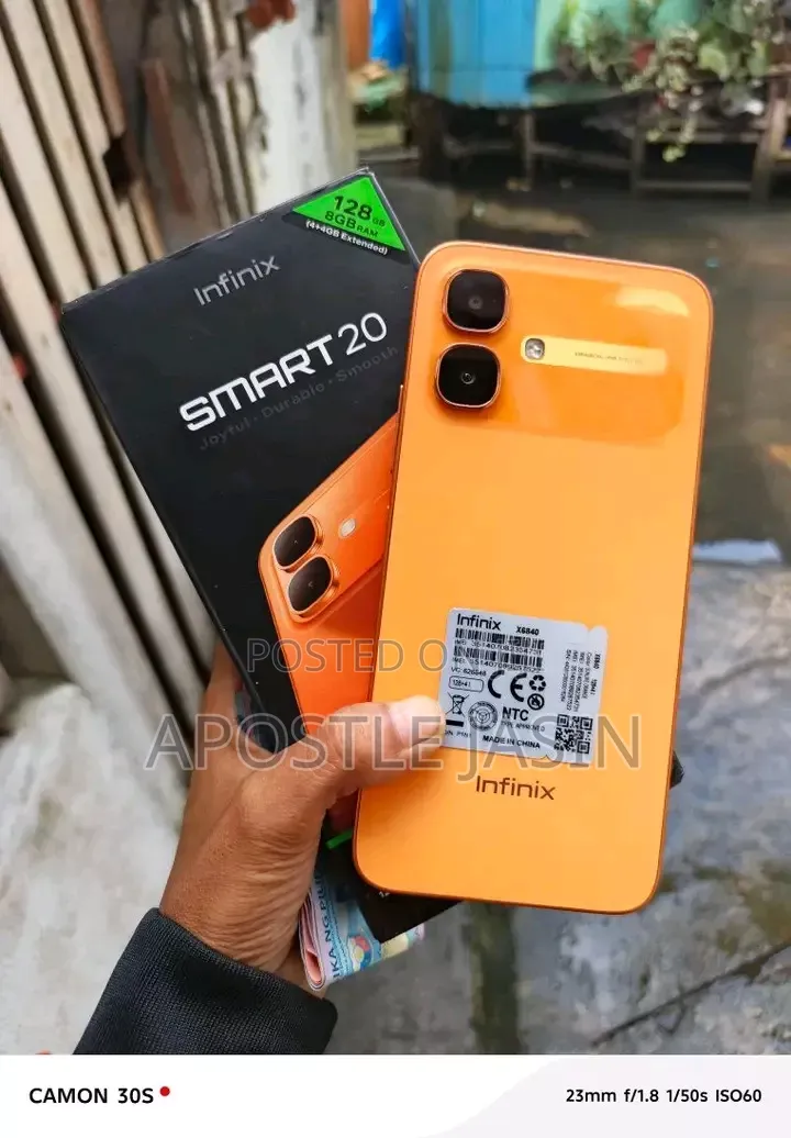 New Infinix Smart 20 128 GB Orange