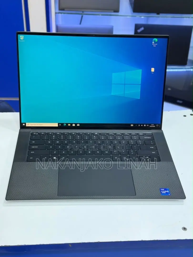 Laptop Dell Precision 5560 16GB Intel Core i7 SSD 512GB