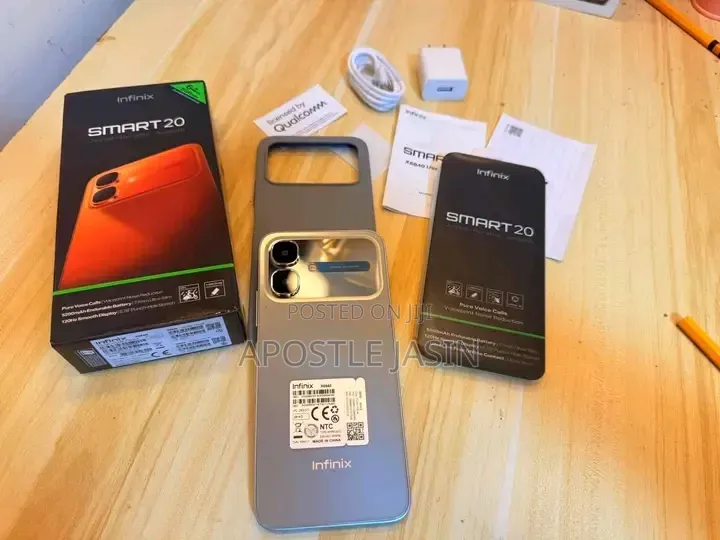 New Infinix Smart 20 128 GB Silver