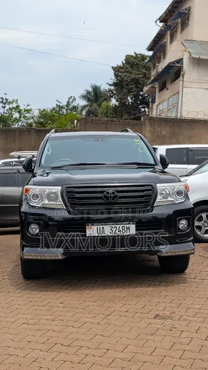 Toyota Land Cruiser 2013 Black