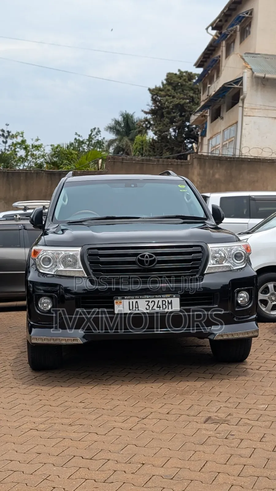 Toyota Land Cruiser 2013 Black