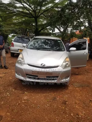 Toyota Wish 2007 Silver