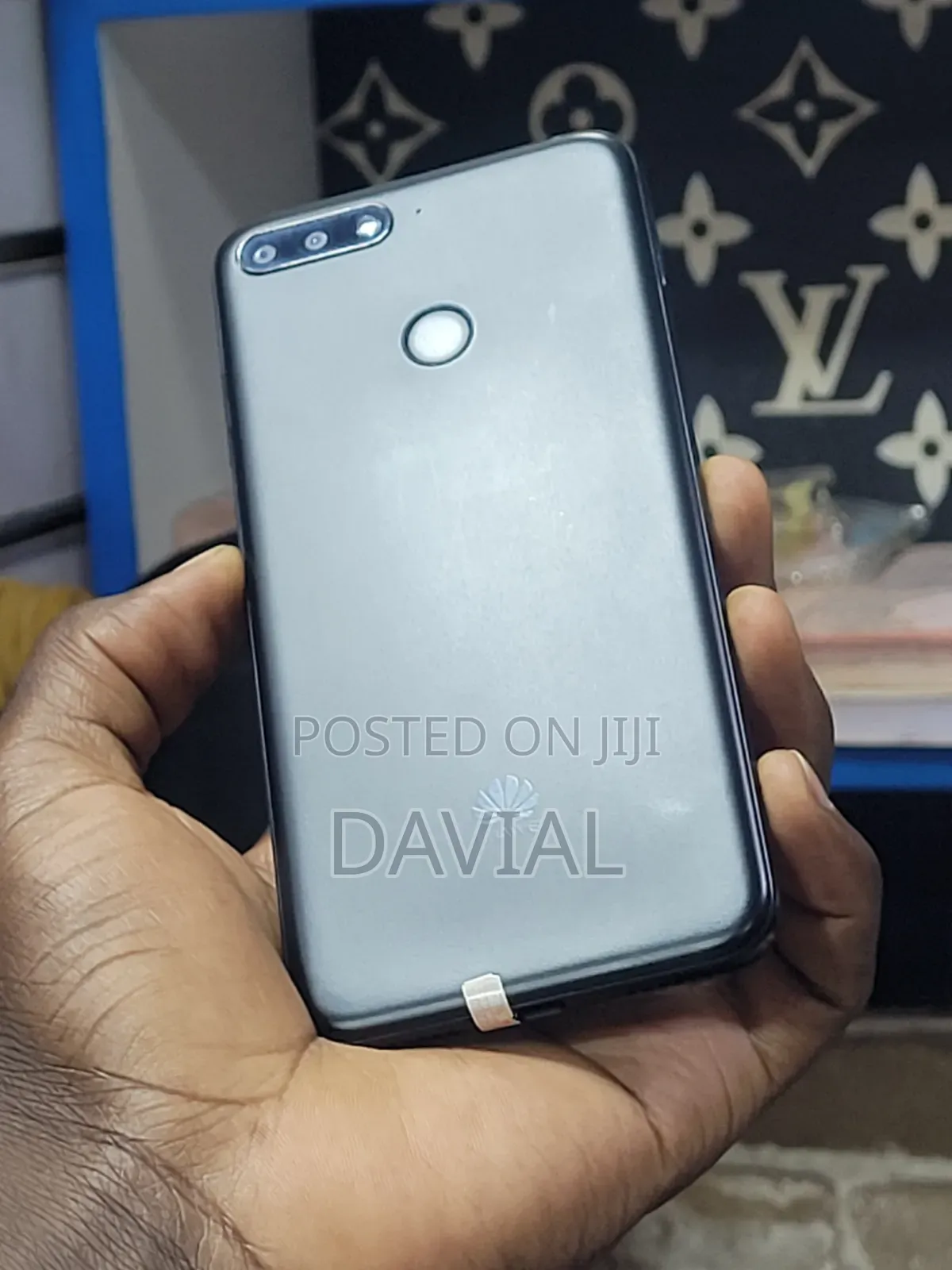 Huawei Y6 32 GB Blue