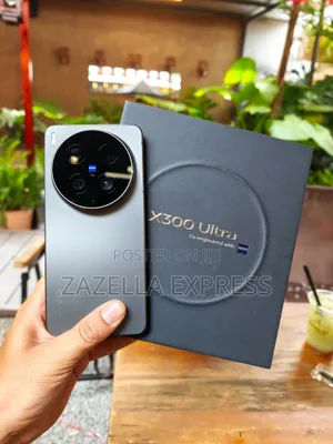 New Vivo X300 Ultra 512 GB Black