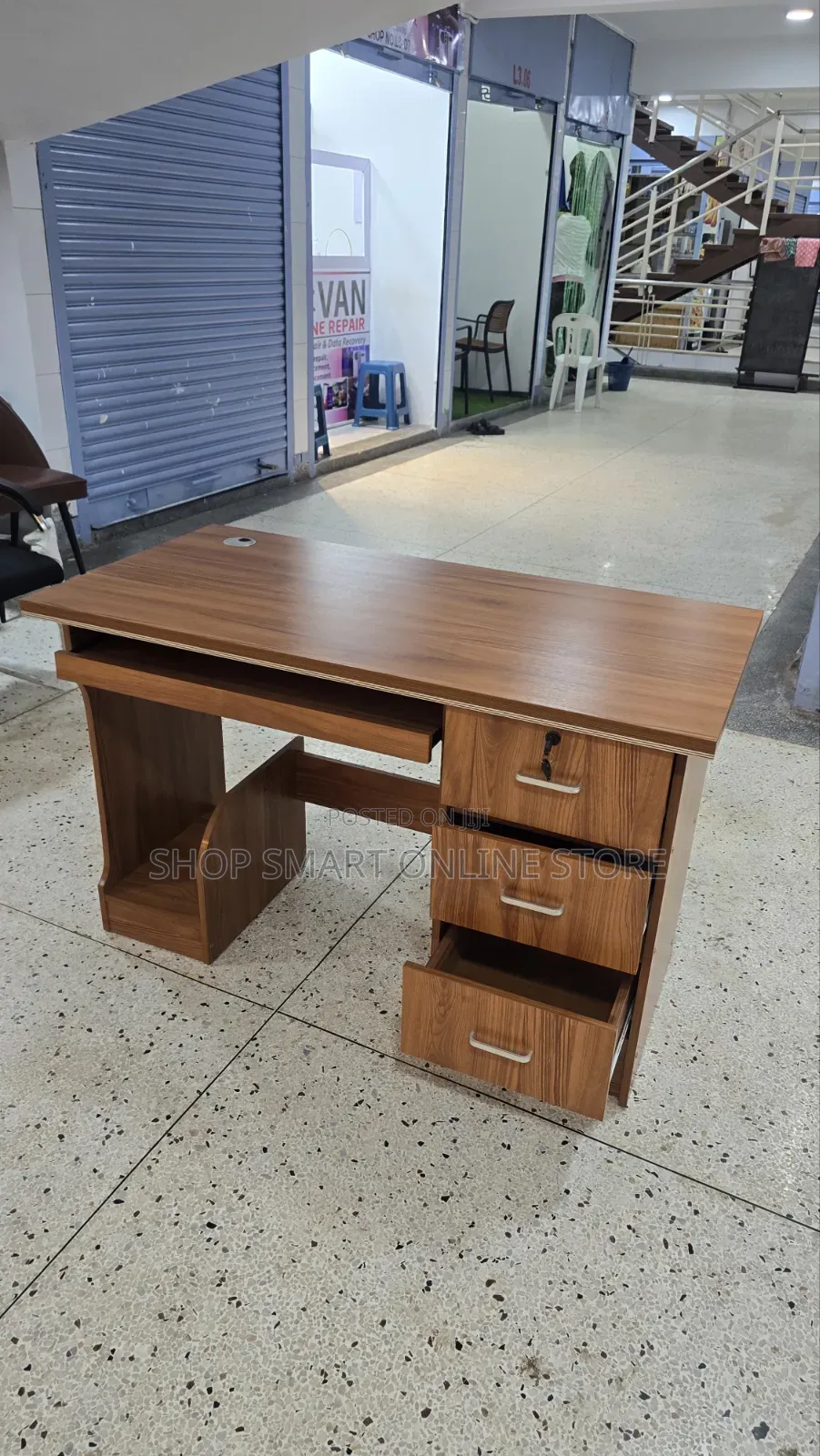 Computer Office Desk Modern Computer Office Desk 1.2mtrs