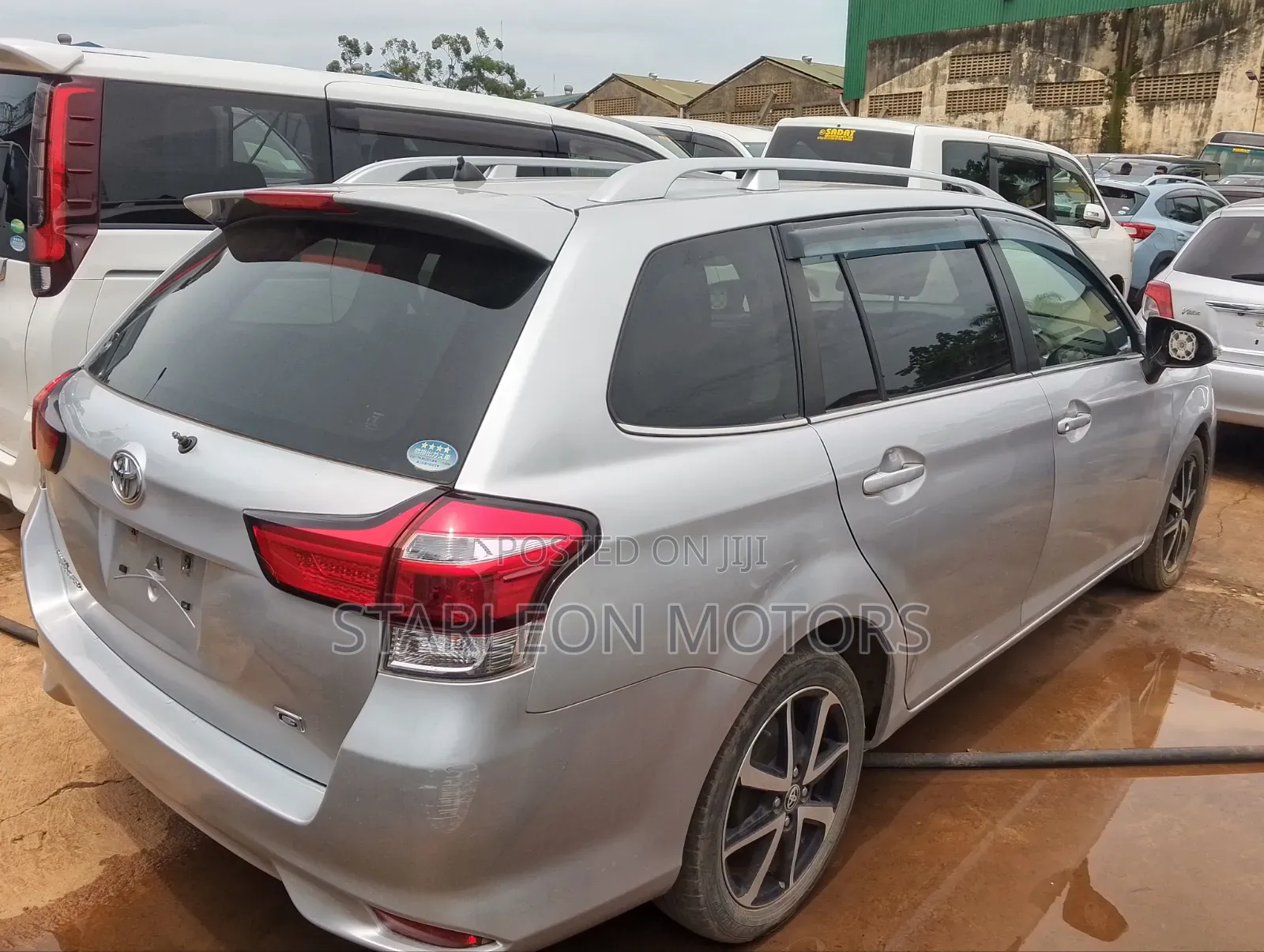 Toyota Corolla Fielder 1.5 Petrol AWD 2017 Silver
