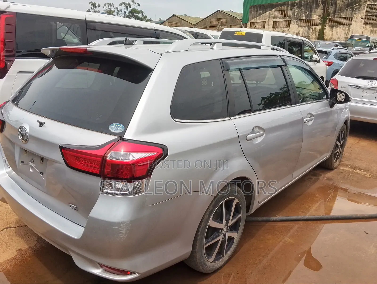 Toyota Corolla Fielder 1.5 Petrol AWD 2017 Silver