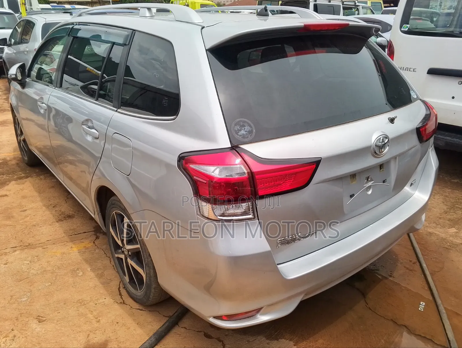 Toyota Corolla Fielder 1.5 Petrol AWD 2017 Silver