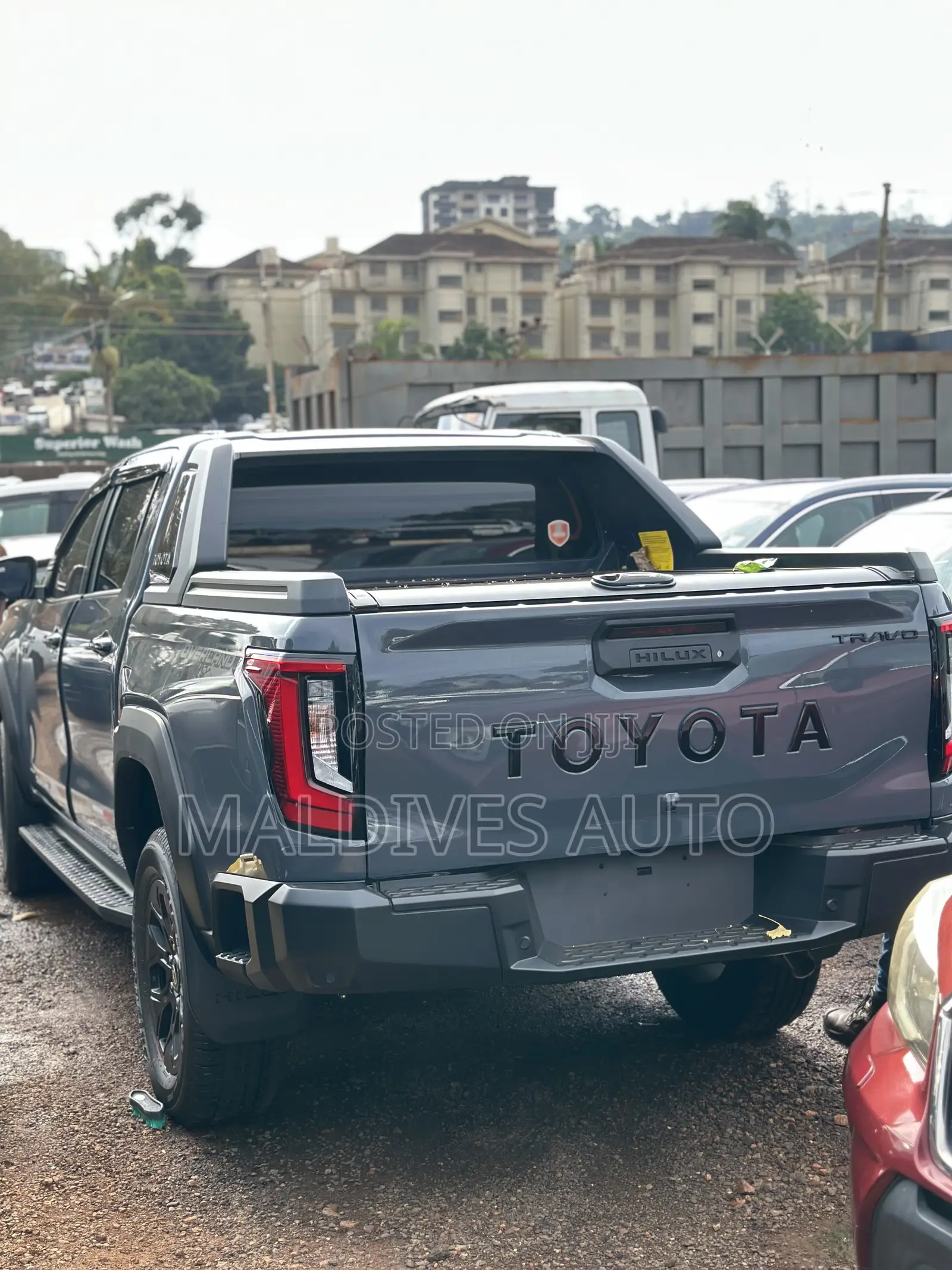 Toyota Hilux 2026 Gray
