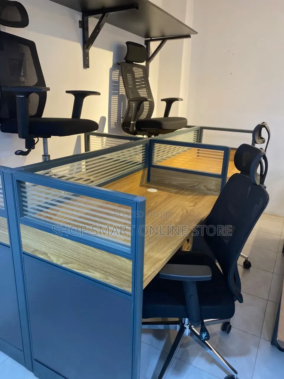 4 Seater Office Work Station With 4 Chairs