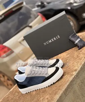 Numeris Low Top Platform Sneakers