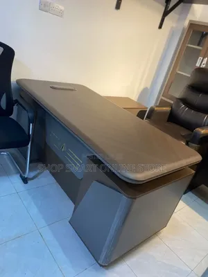 Elegant Executive Office Tabe Office Table 1.6mtrs