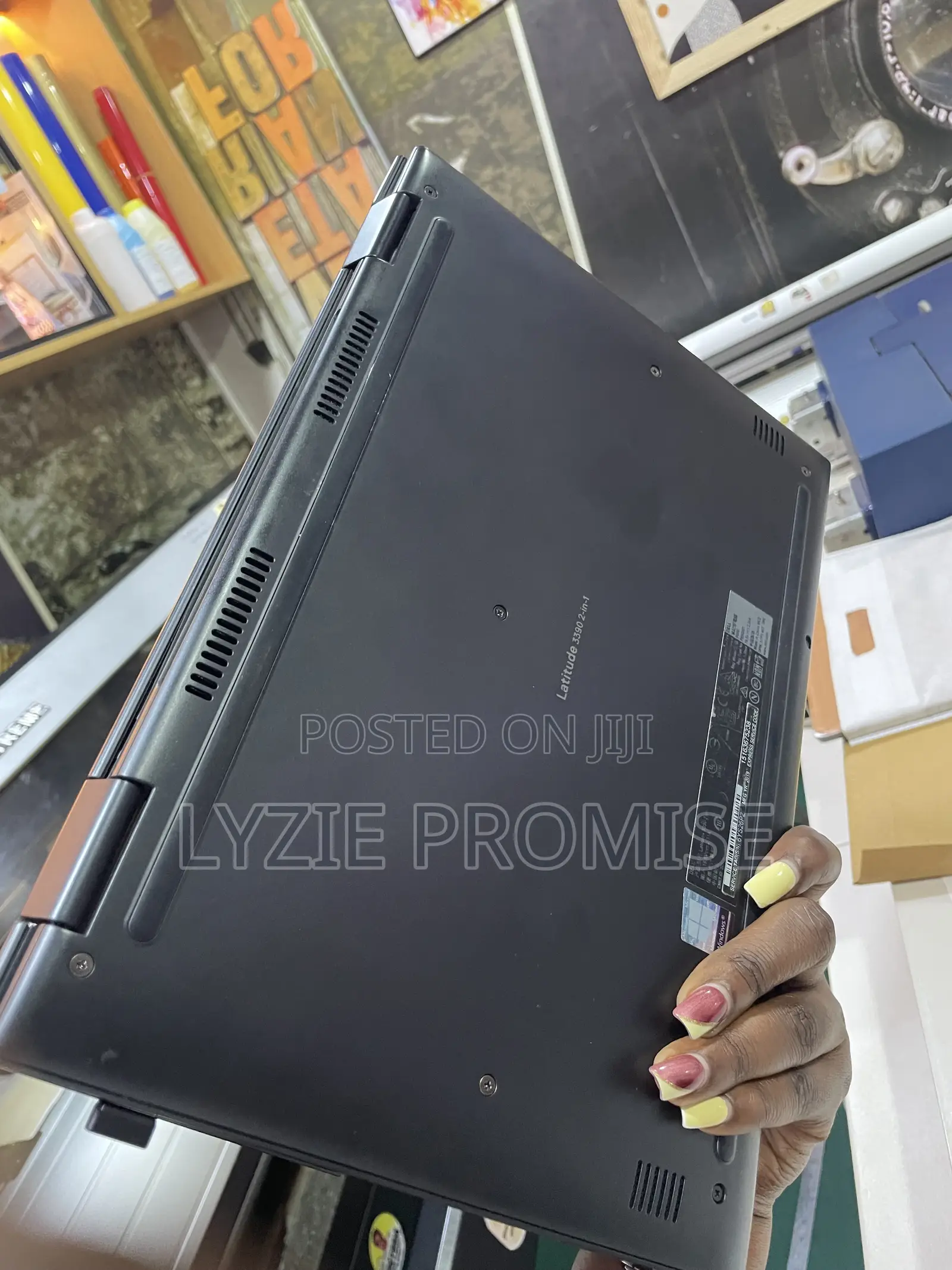 Laptop Dell Inspiron 17 7778 16GB Intel Core i5 SSD 256GB
