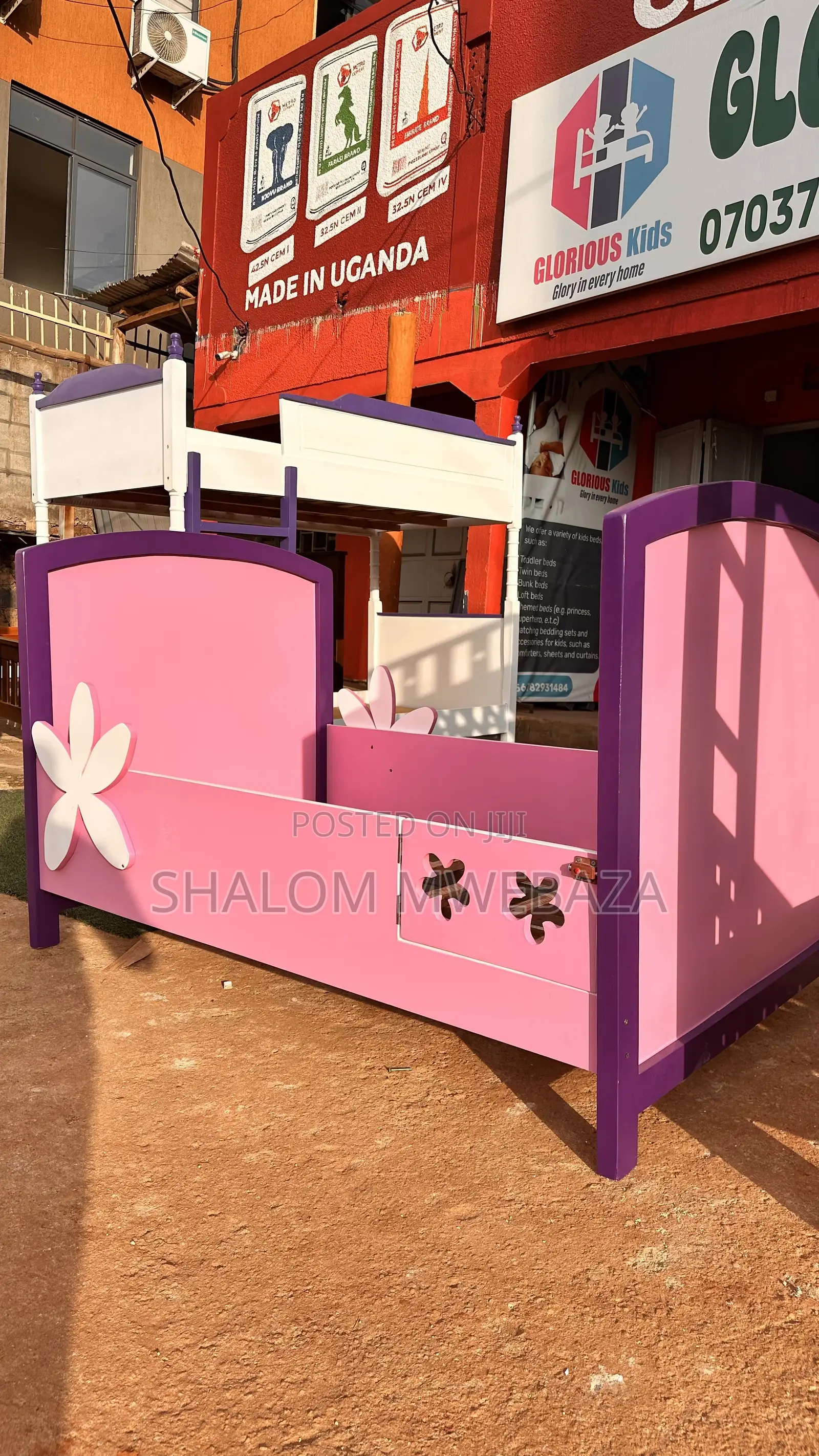 Baby Beds and Deckers