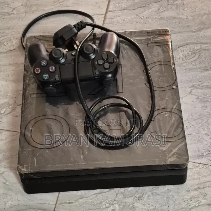 PS4 Slim Original