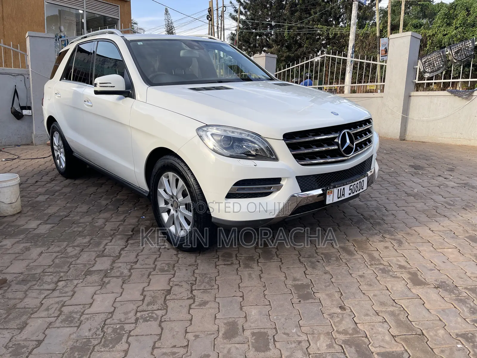 Mercedes-Benz M Class ML 350 BlueTEC 4Matic 2013 Blue