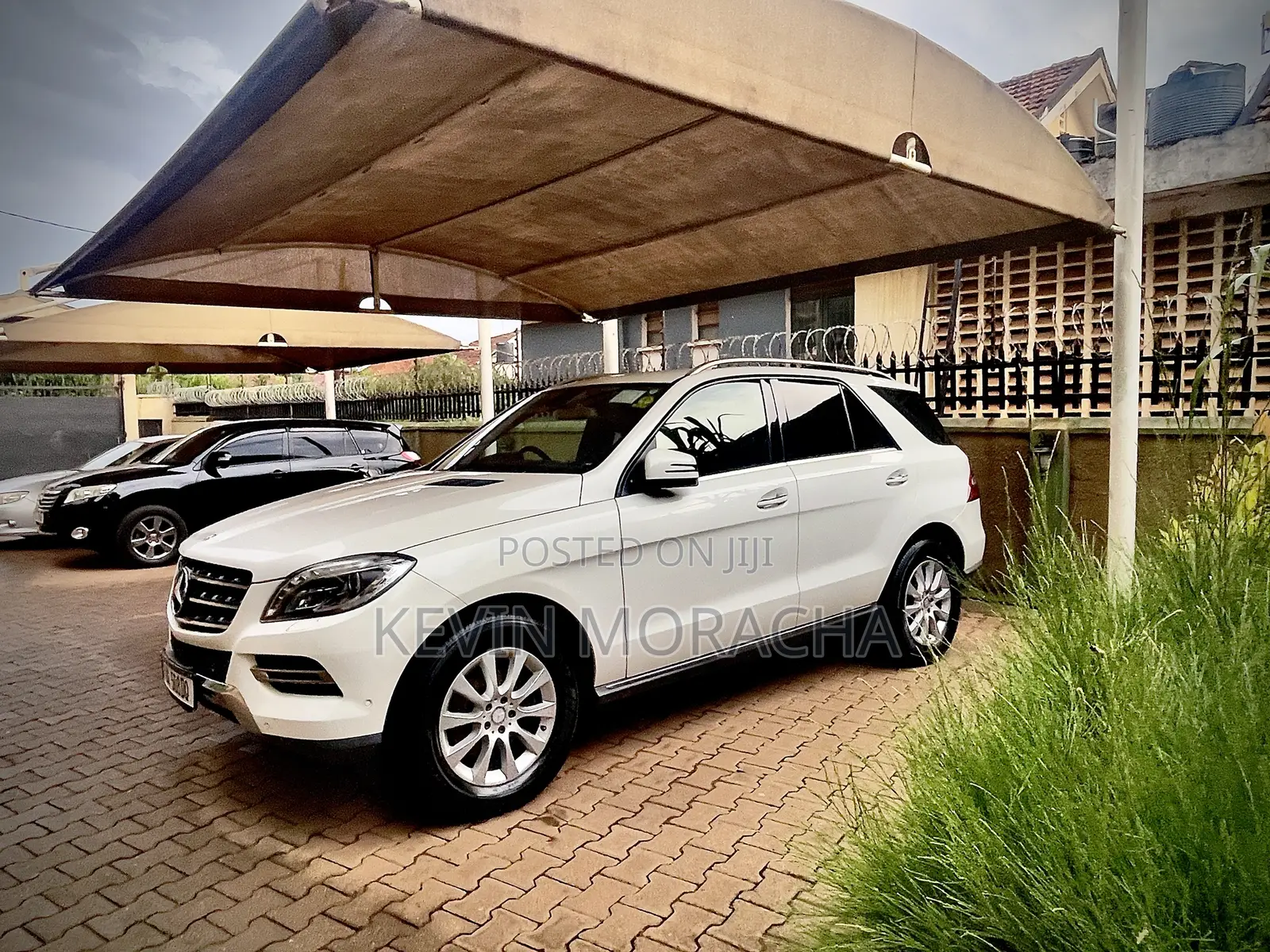 Mercedes-Benz M Class ML 350 BlueTEC 4Matic 2013 Blue