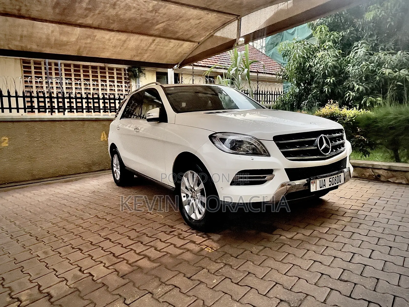 Mercedes-Benz M Class ML 350 BlueTEC 4Matic 2013 Blue