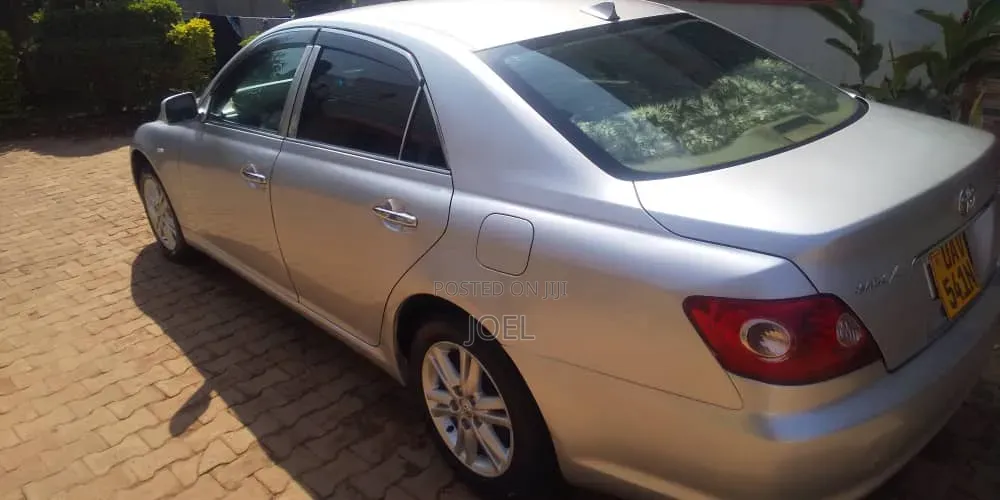 Toyota Mark X 2006 Silver