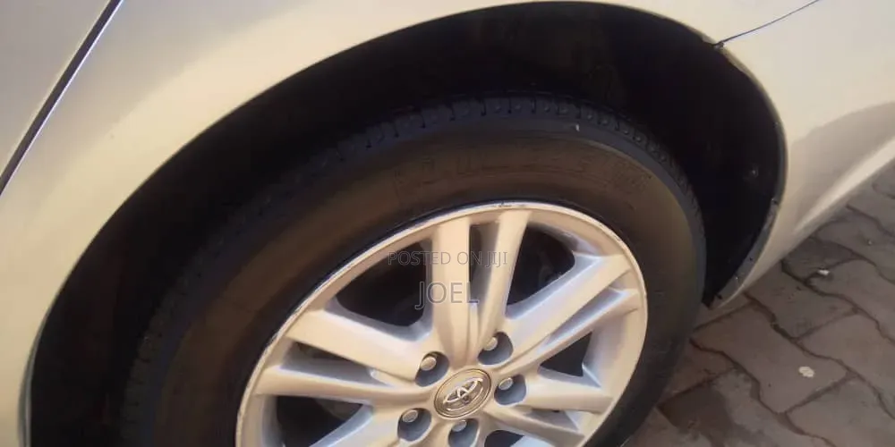 Toyota Mark X 2006 Silver