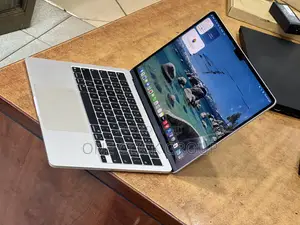 New Laptop Apple MacBook Air 2026 M5 16GB Apple M5 SSHD (Hybrid) 512GB