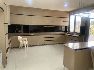 Furnished 4bdrm Mansion in Bukoto, Central Division for rent