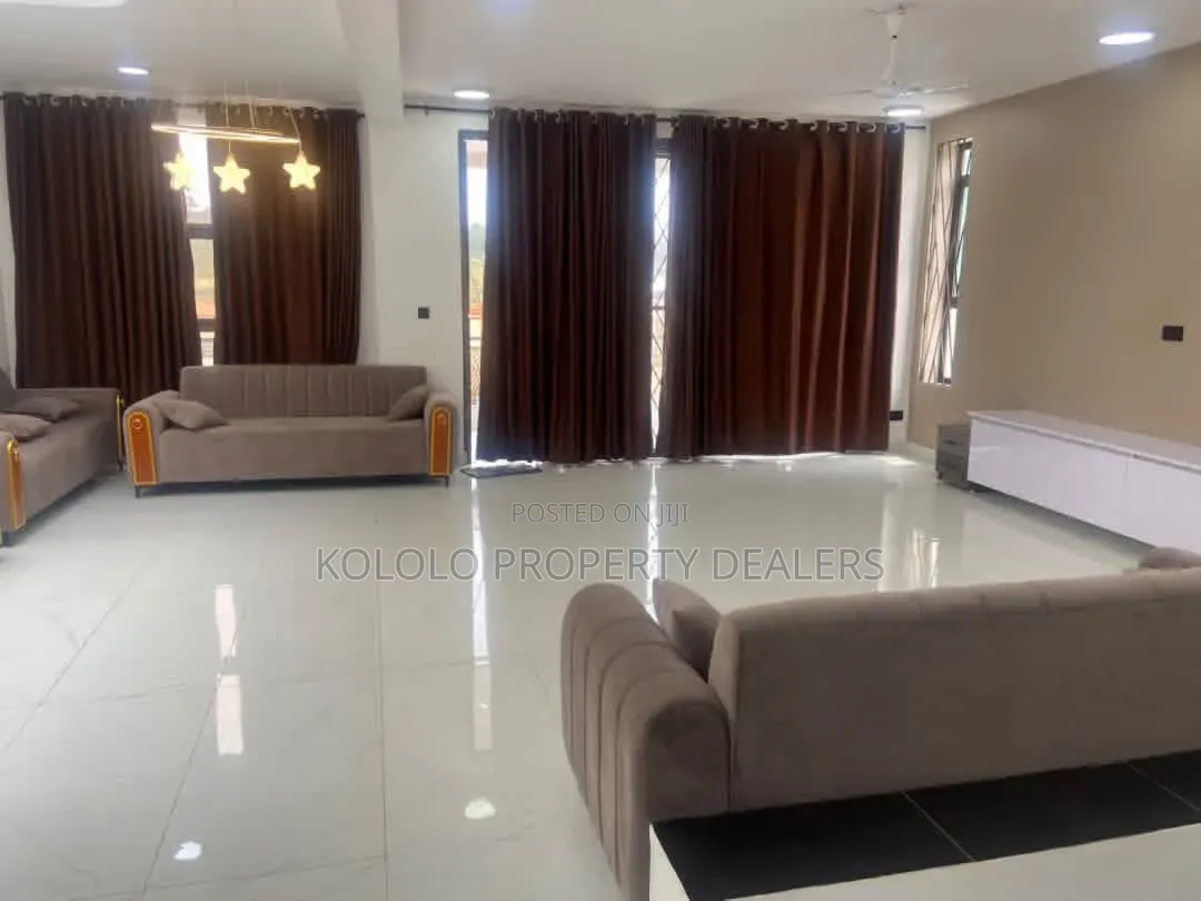 Furnished 4bdrm Mansion in Bukoto, Central Division for rent