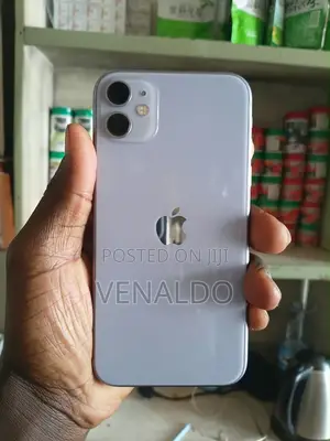 Apple iPhone 11 64 GB Purple