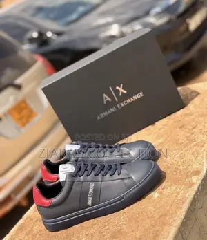 Armani Exchange Low-Top Sneakers