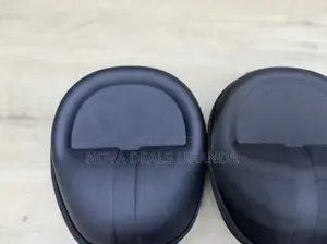 Universal Hard Travel Case for Headphone