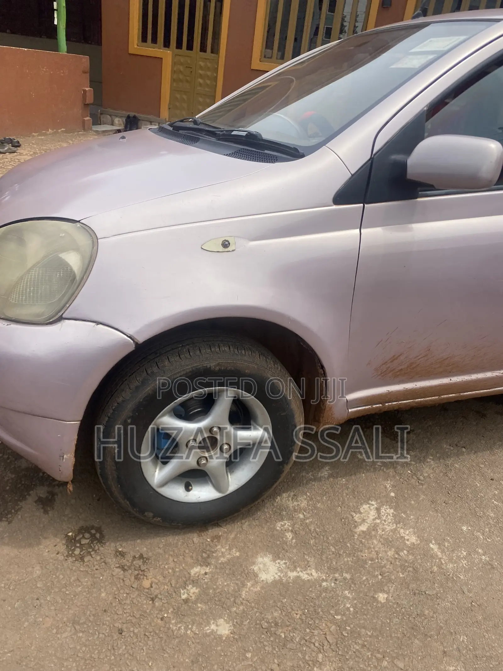 Toyota Vitz 2008 Burgundy