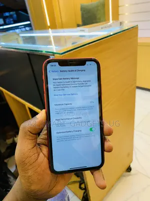 Apple iPhone XR 64 GB Red