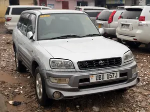 Toyota RAV4 Cabriolet 1998 Silver